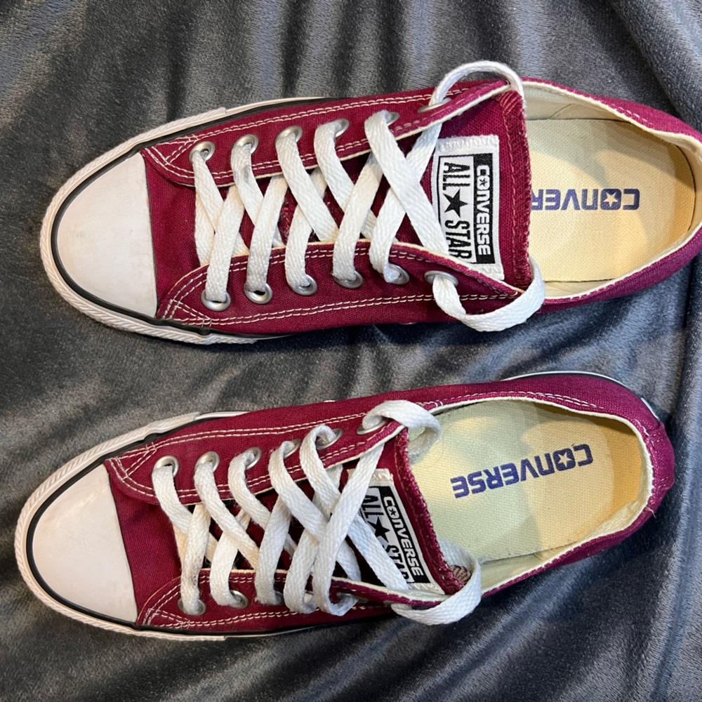 Converse tennis shoe